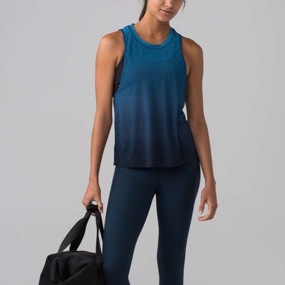 Lululemon Chase me Tank open back - Picture 1 of 8